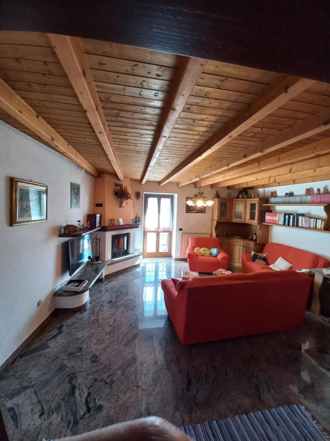 Casa Vacanza Da Ghislin Teglio Exterior foto